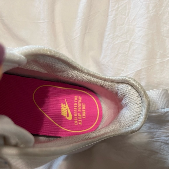 Nike Air Max - Picture 7 of 7